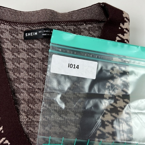 Shein Houndstooth  Vest with Pearl Buttons - Picture 9 of 10